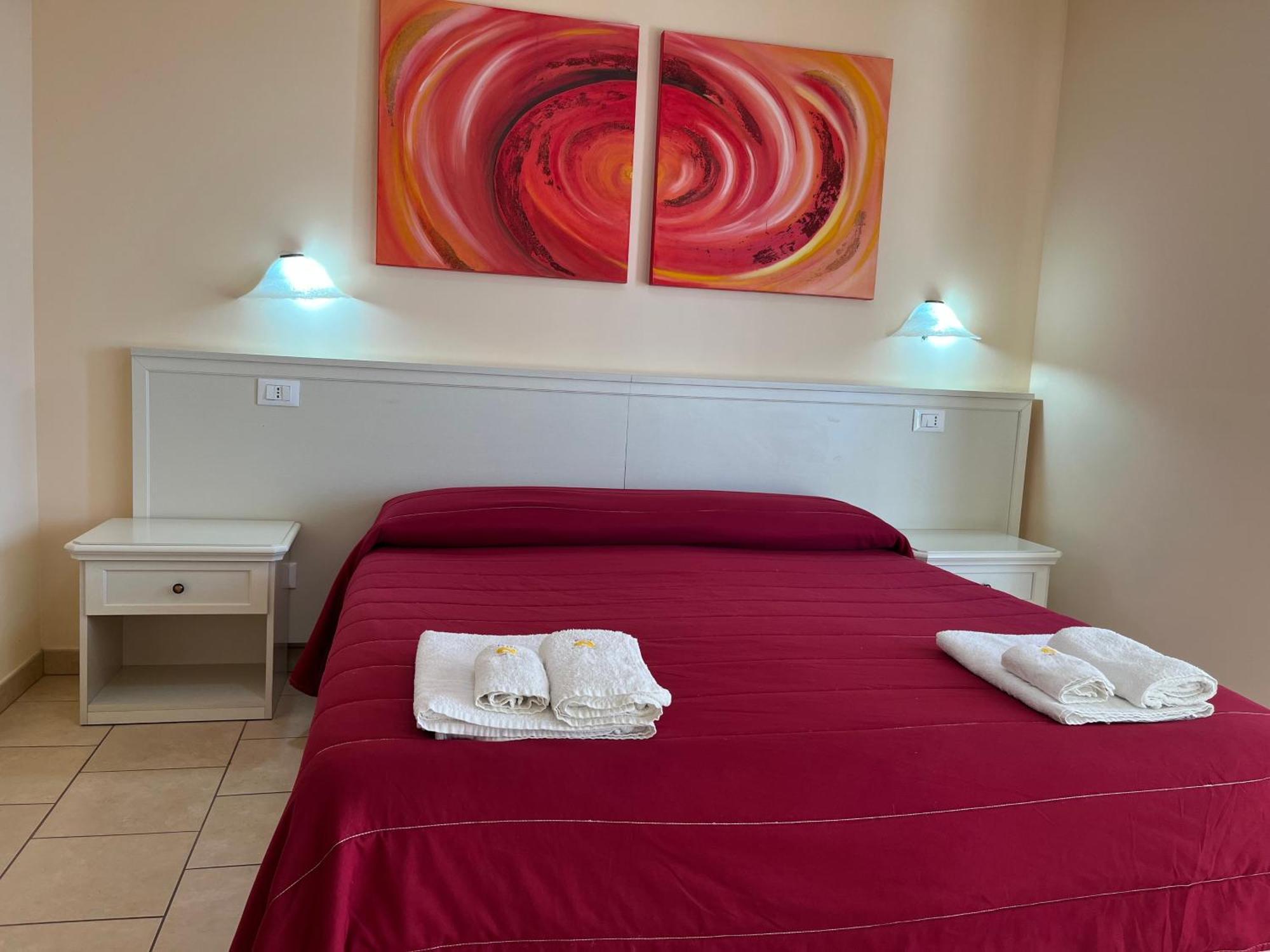 Hotel Residenza Domus Aurea Tropea- Vista Mare à Santa Domenica  Extérieur photo