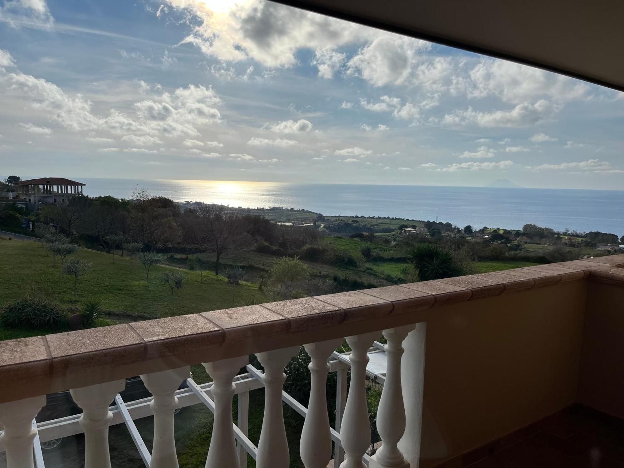 Hotel Residenza Domus Aurea Tropea- Vista Mare à Santa Domenica  Extérieur photo