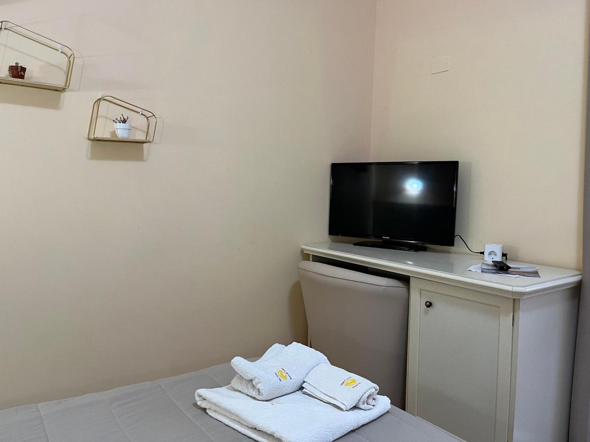 Hotel Residenza Domus Aurea Tropea- Vista Mare à Santa Domenica  Extérieur photo